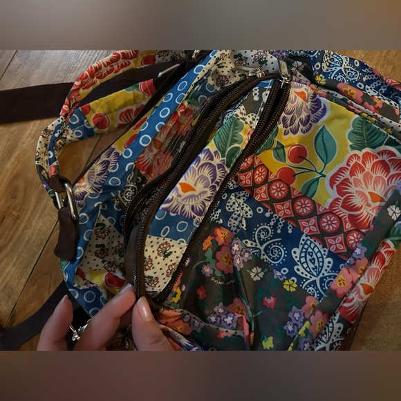 Floral Abstract Pattern Cross-Body/Shoulder Bag - Picture 9 of 9